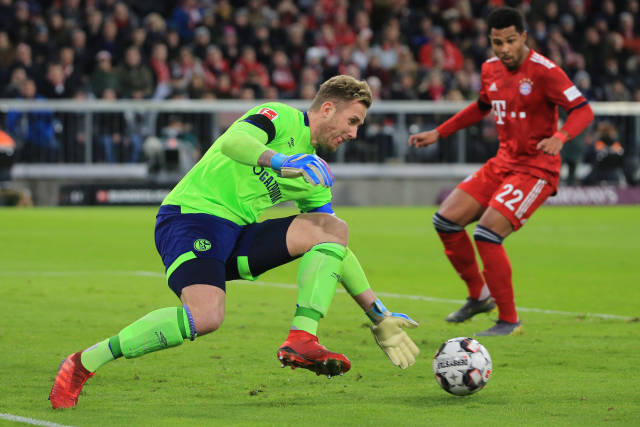 乐部争相签 乐部争相签