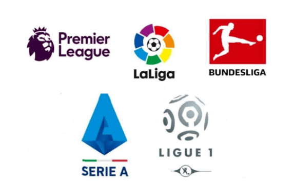 巨人倒下 巨人倒下